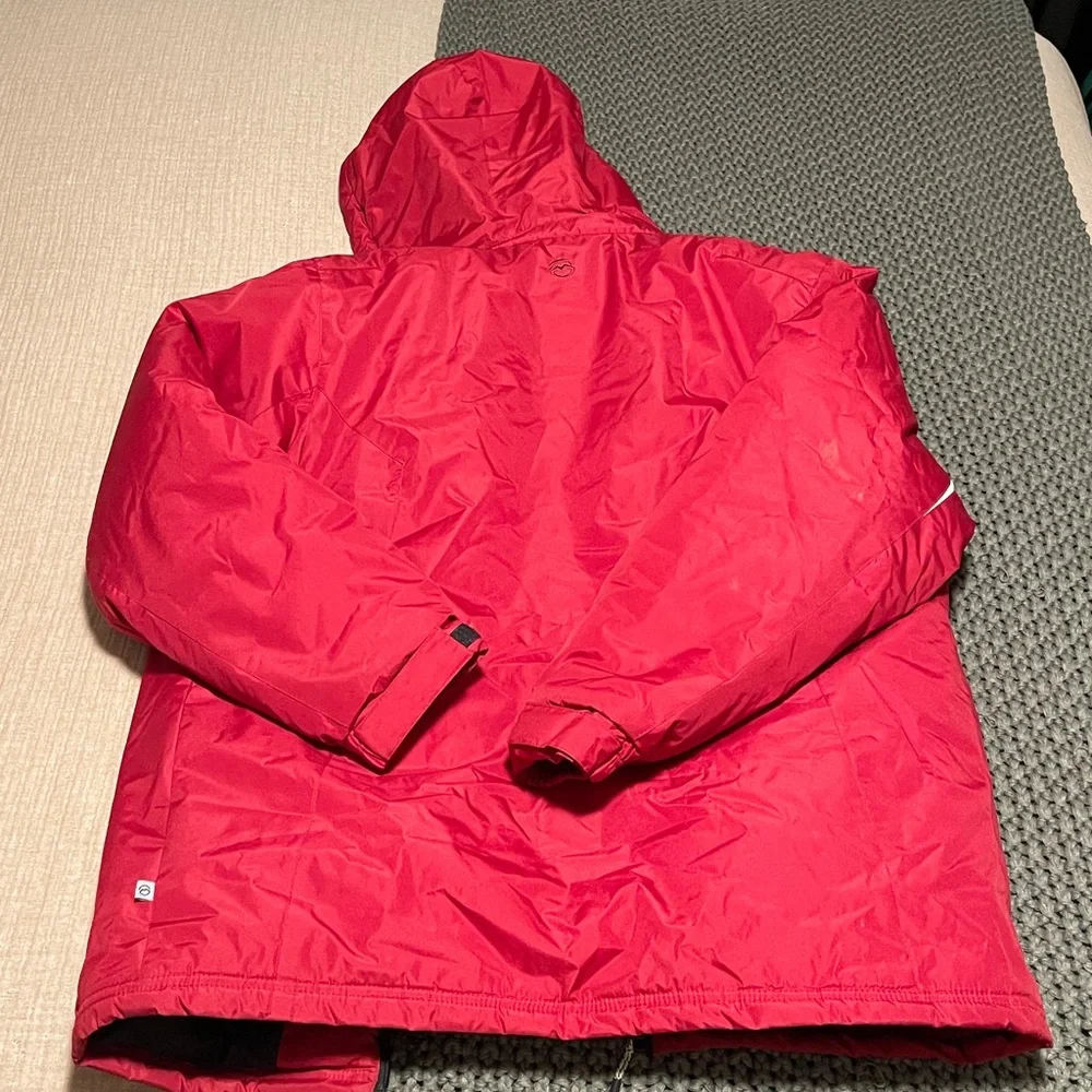 Red Puffer Jacket with double zipper revealing inner shell jacket - Picture 12 of 12